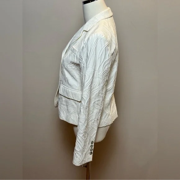 NWT Gucci Ivory Floral Textured Blazer - Size 42/US 6 - Picture 5 of 15
